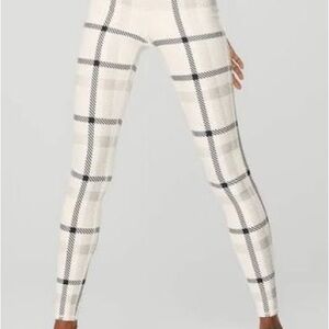 Alo Yoga White Plaid High-Waisted Airlift Leggings size medium
